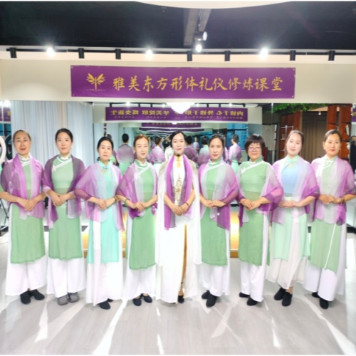 成人形体仪态训练